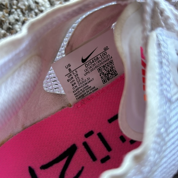 Nike
ZoomX Vaporfly NEXT% 2 'Rawdacious' - Picture 7 of 7